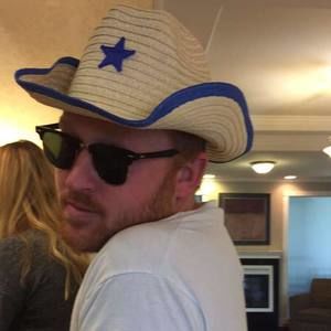 Meet your Posher, Dawson